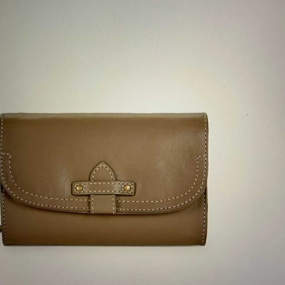 NWT Frye Olivia Wallet Leather Crossbody - Picture 5 of 7